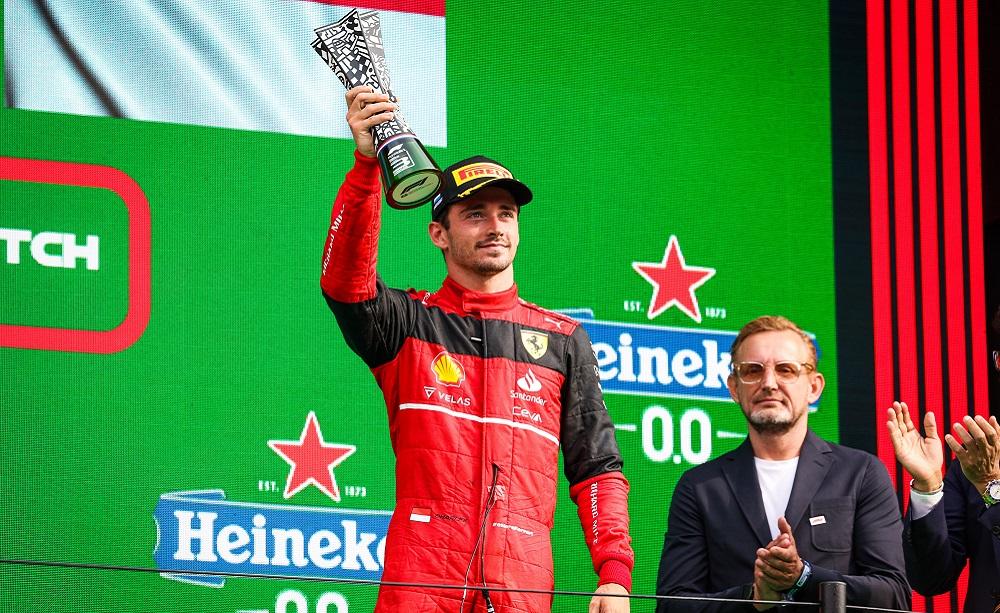 Leclerc sul podio