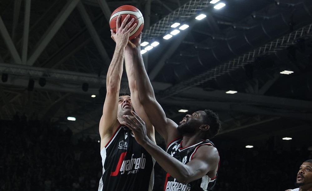 Teodosic e Jaiteh