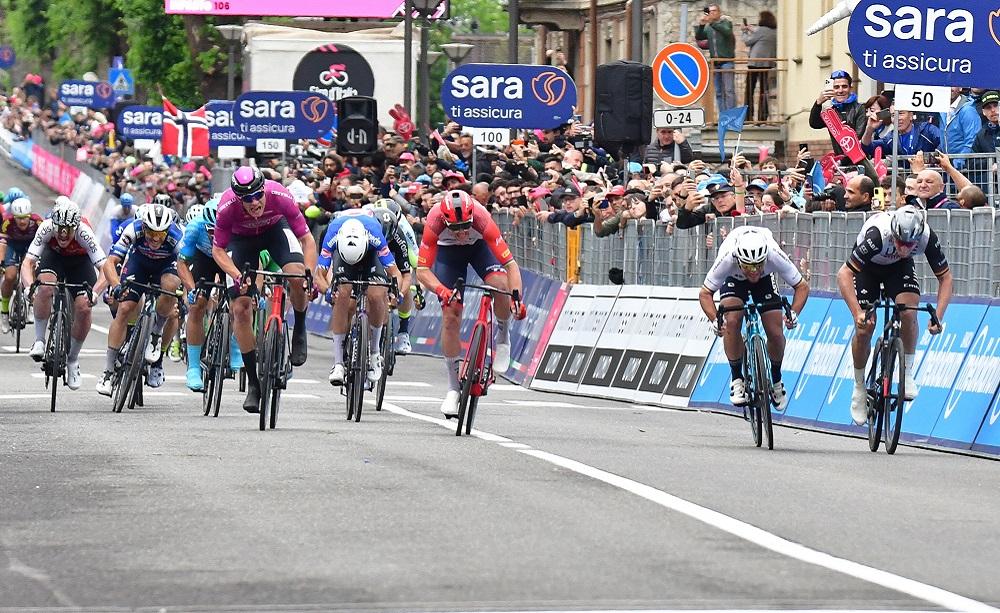 Giro d'Italia 2023, risultati e classifica diciassettesima tappa