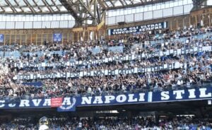 Napoli striscione