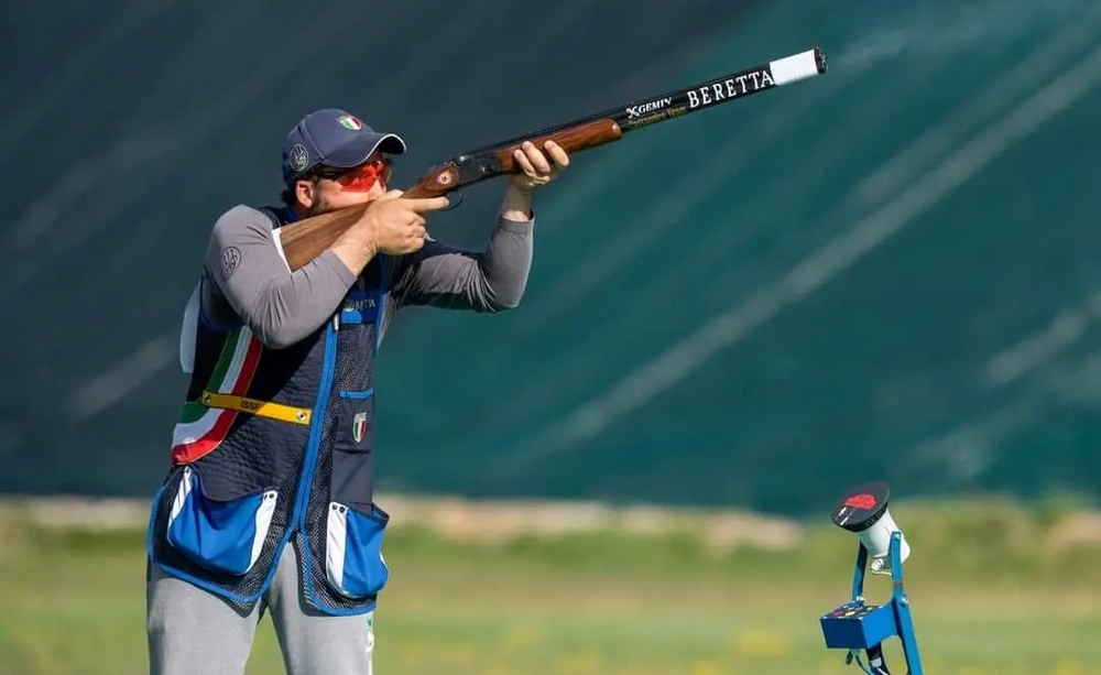 Parigi 2024, tiro a volo: Cassandro quarto nella finale di skeet, oro ...