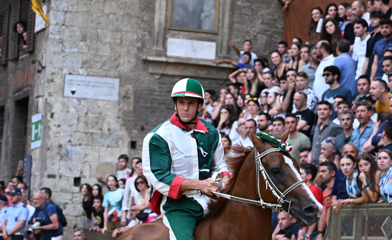 PALIO DI SIENA 2024 in tv oggi giovedì 4 luglio canale, orario