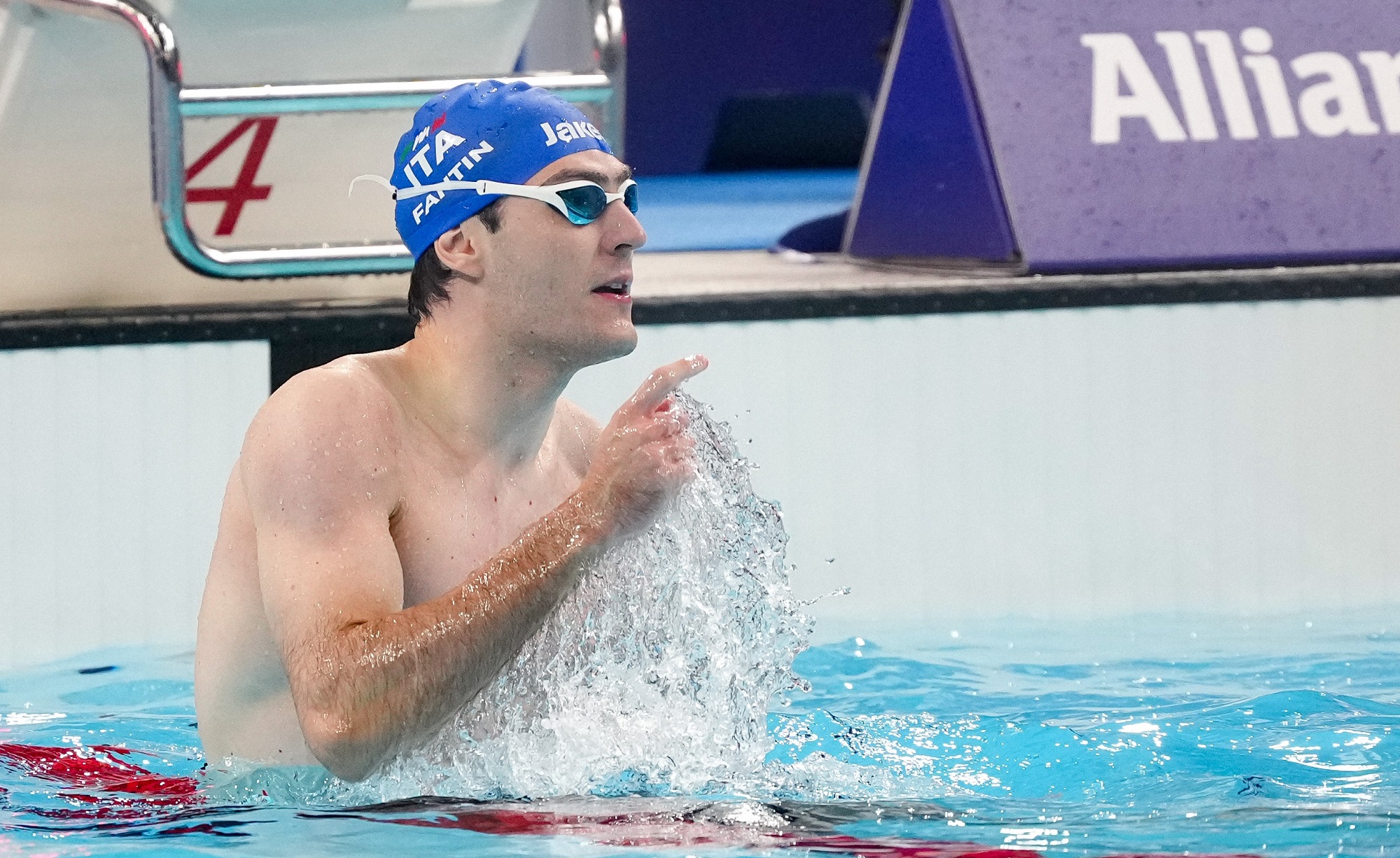 Paralimpiadi Parigi 2024, nuoto Fantin oro con record nei 100 sl S6