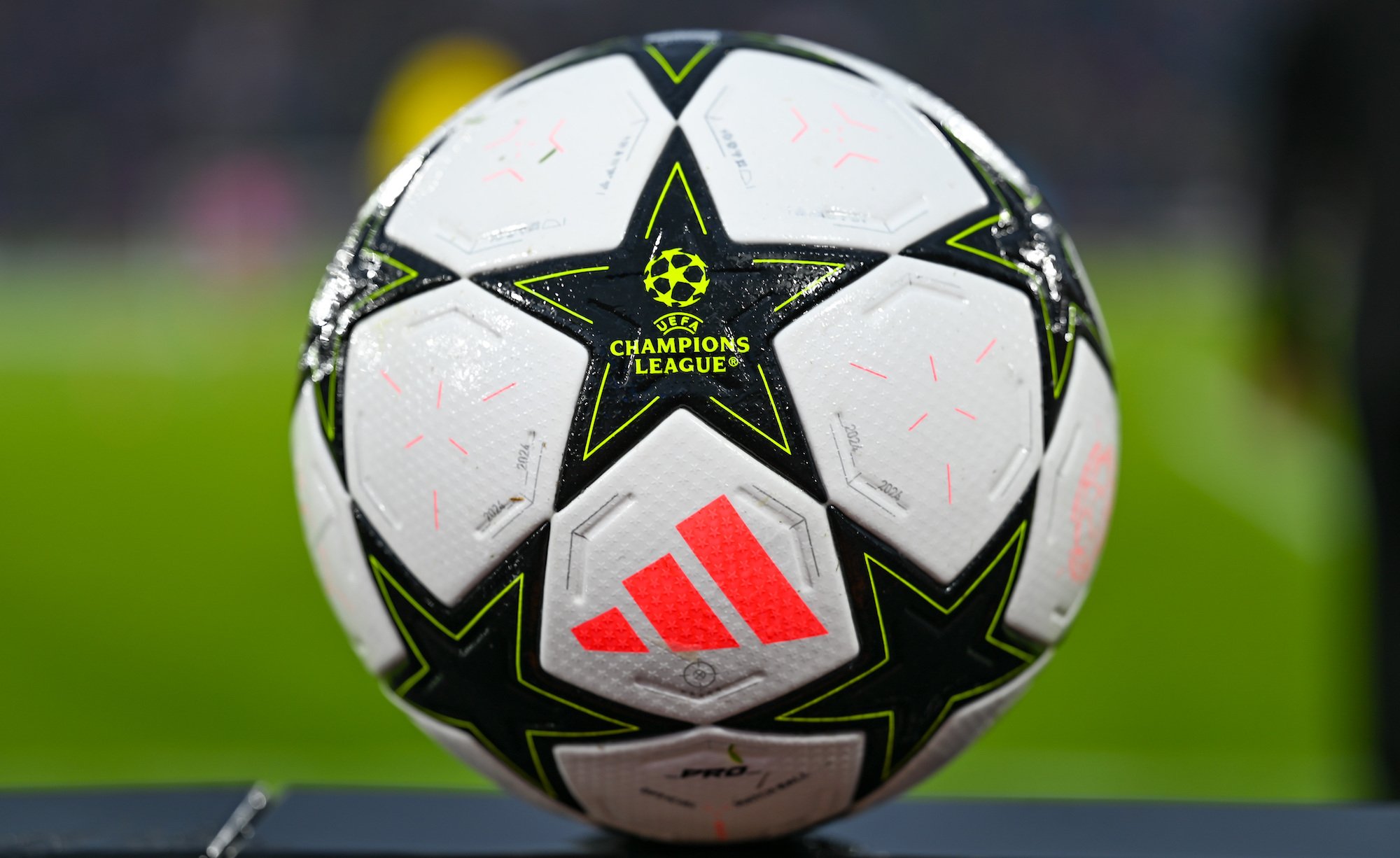 Pallone Champions League 2024