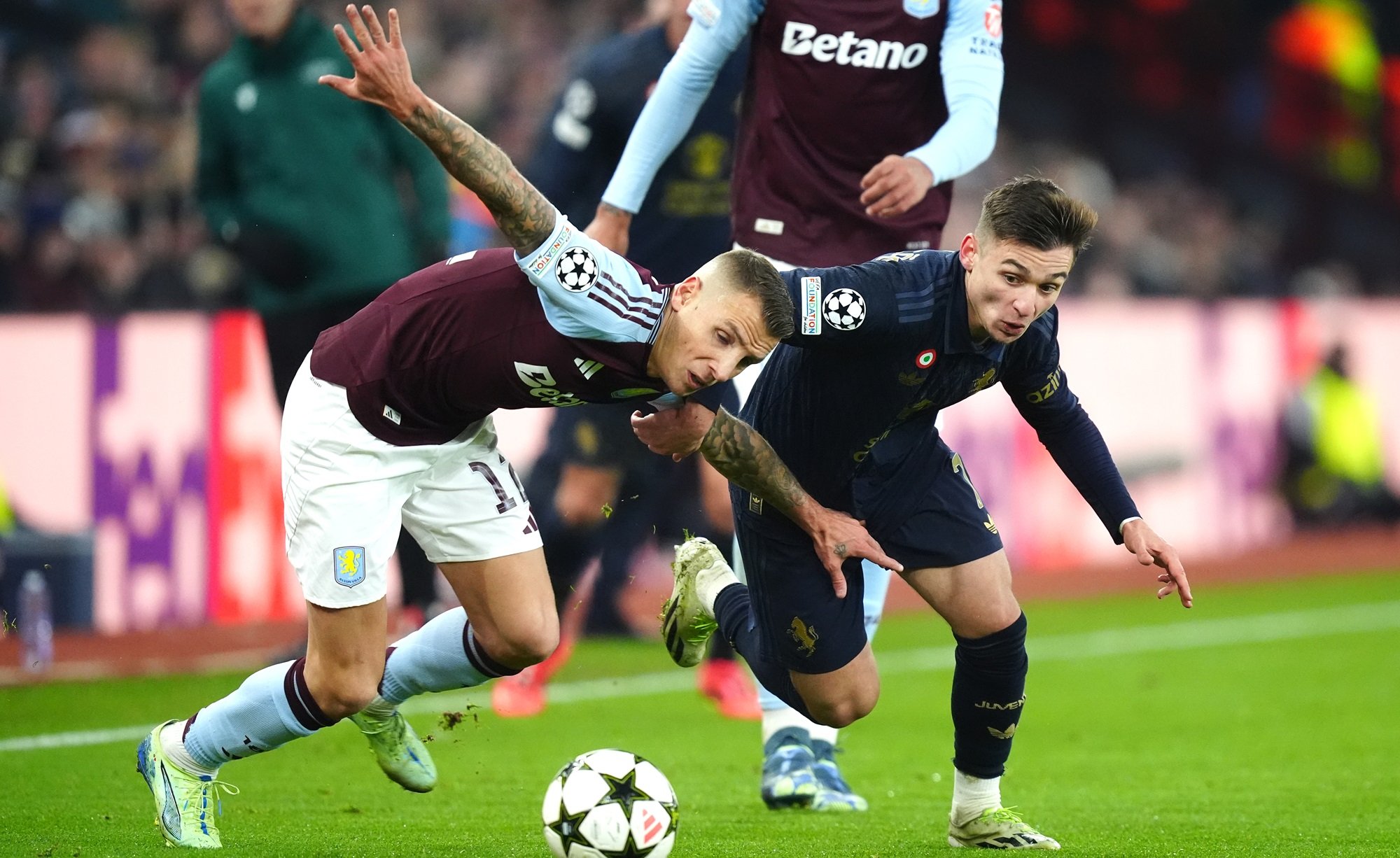 Lucas Digne e Francisco Conceicao