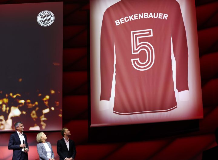 Ritirata la maglia numero 5 di Franz Beckenbauer