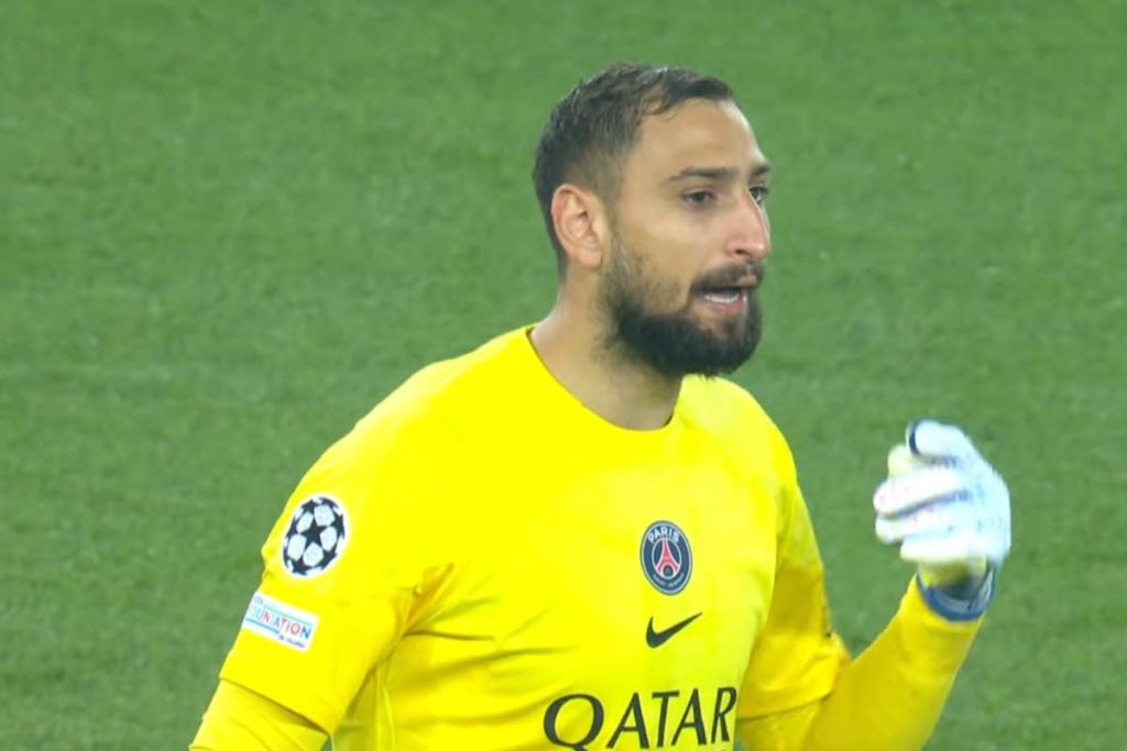 Donnarumma con la maglia del Psg