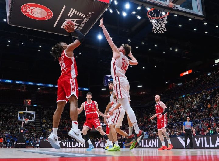 Freddie Gillespie (EA7 Emporio Armani Olimpia Milano) & Jayce Johnson (Pallacanestro Trieste)