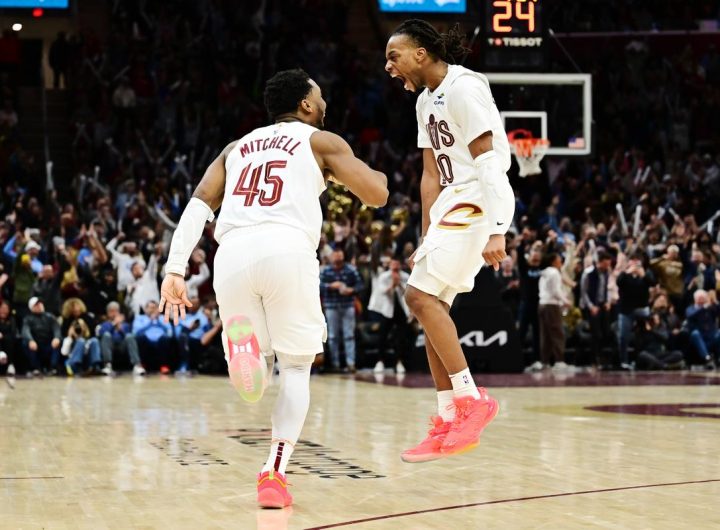 Donovan Mitchell (45) and Darius Garland (10)