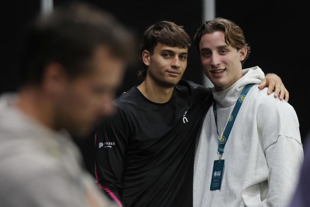 Flavio Cobolli (ITA) con Edoardo Bove,