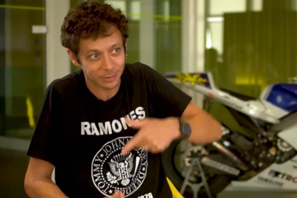 Inizia malissimo il MotoGP 2025 per Valentino Rossi