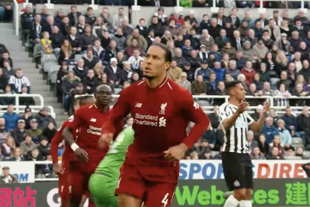 van Dijk dopo il gol al Newcastle